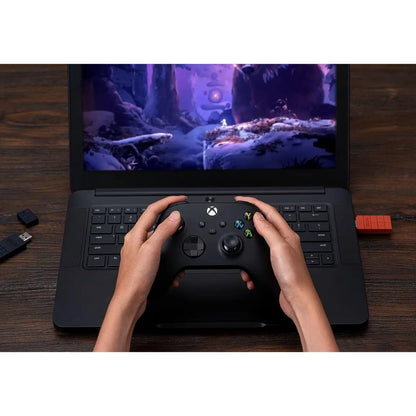 Adaptador Inalámbrico 8BitDo USB Adapter 2 para Nintendo Switch, Switch 2, PC, Playstation, XBOX Color Red